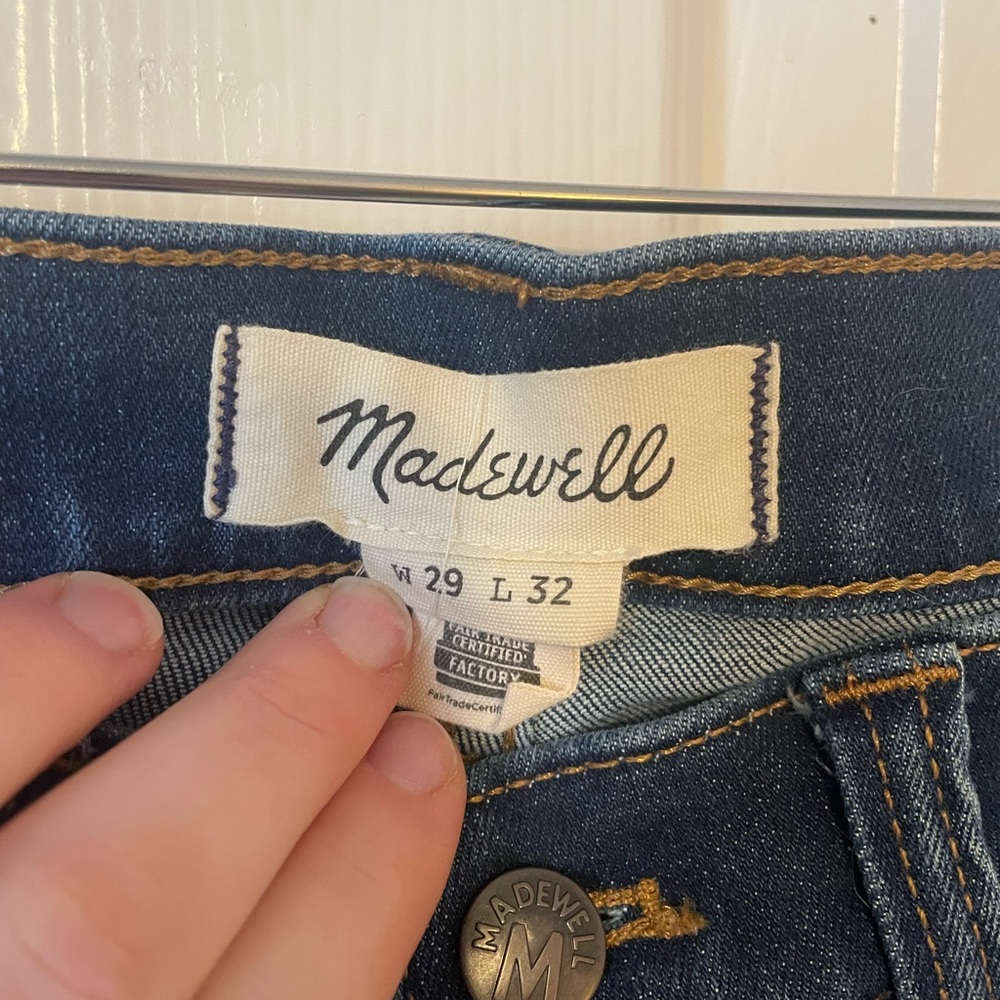 Madewell Men's Straight Jeans: 29/32 - Your Everyday Denim Hero 🦕 0172 - Picture 2 of 4